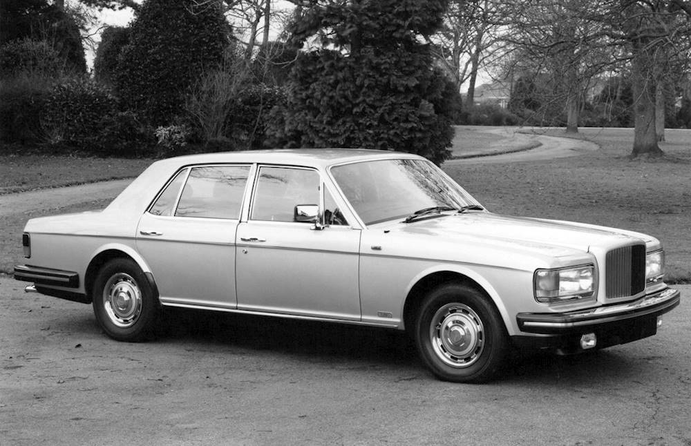 bentley mulsanne — седан, выпускавшийся в 1980—1992 годах.