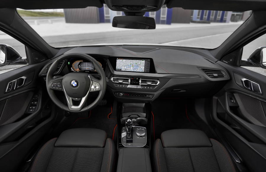   BMW 1 