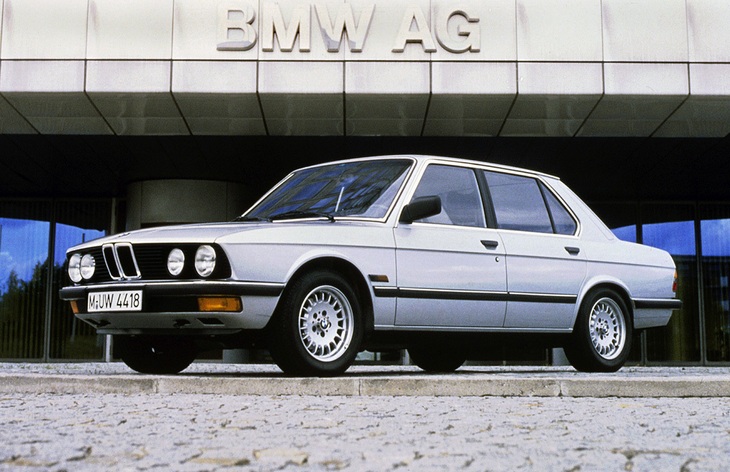  BMW     (E28), 19811987