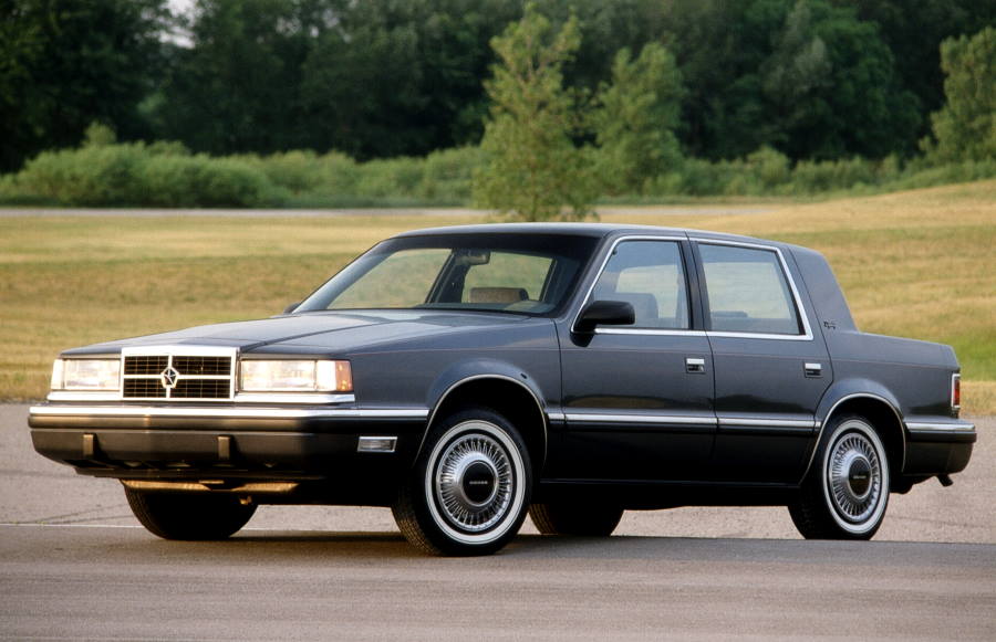  Dodge Dynasty, 1988-1993