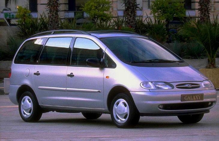  Ford Galaxy   (1995-2000)