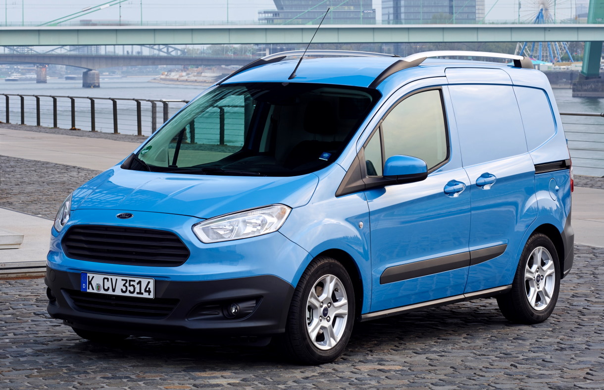  Ford Transit Courier  