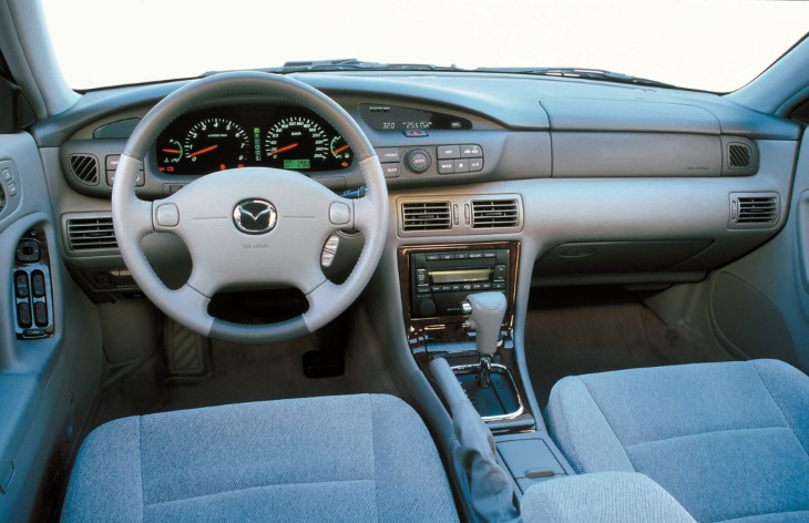   Mazda Xedos 9  , 20002002