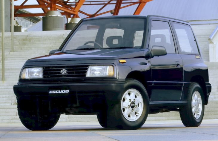 Suzuki Escudo  