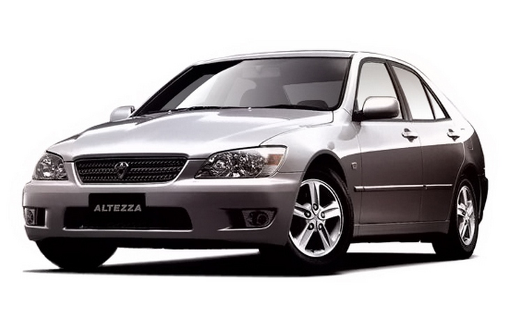  Toyota Altezza, 1998-2005