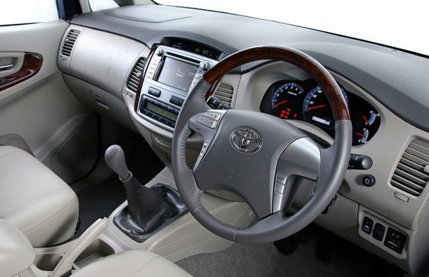   Toyota Innova