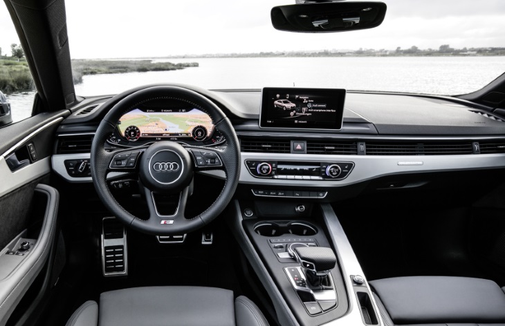 Интерьер купе Audi A5