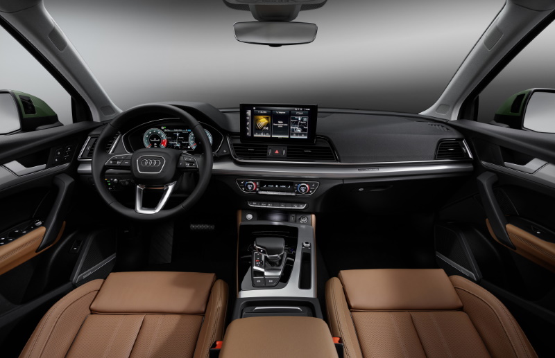 Интерьер кроссовера Audi Q5
