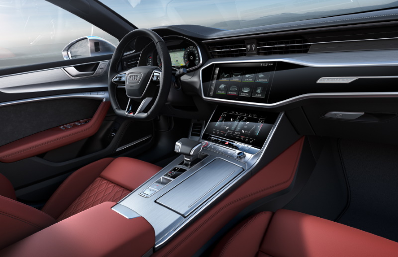 Интерьер хэтчбека Audi S7 Sportback