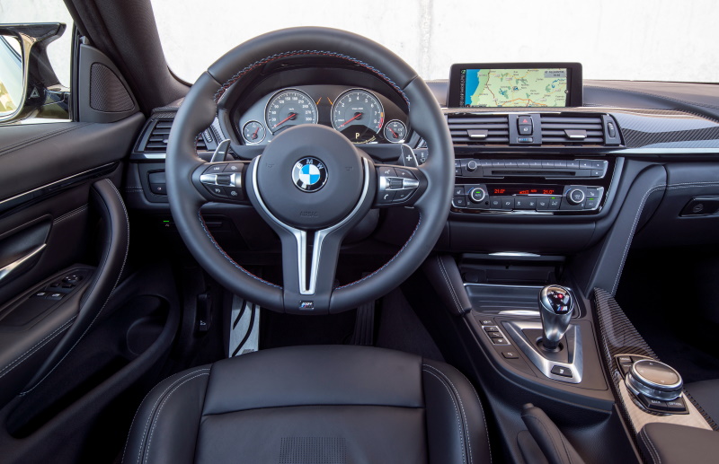   BMW M4  
