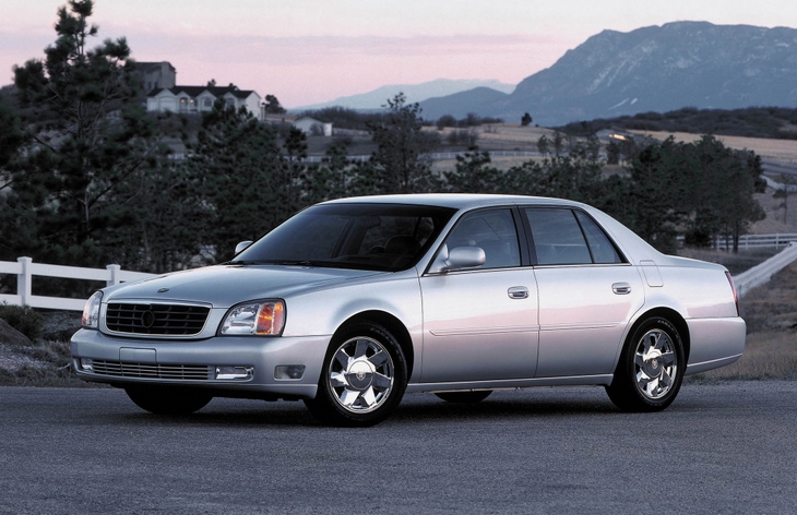 Седан Cadillac De Ville восьмого поколения, 1999–2005