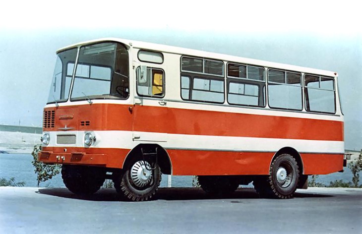 Автобус ЧАЗ Таджикистан-5, 1976–1982