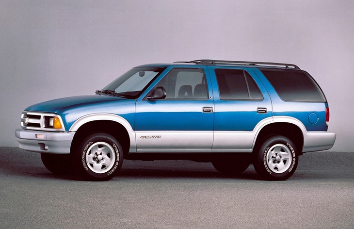 Внедорожник Chevrolet Blazer второго поколения (американская версия), 1995–1997