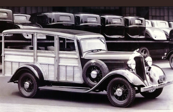 Chevrolet Suburban первого поколения