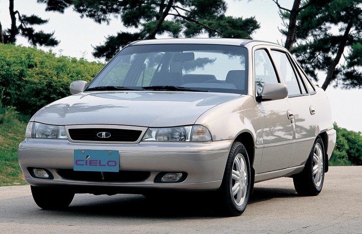 Седан Daewoo Cielo, 1994–1997