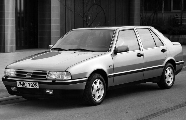 Лифтбек Fiat Croma первого поколения после рестайлинга, 1991–1996
