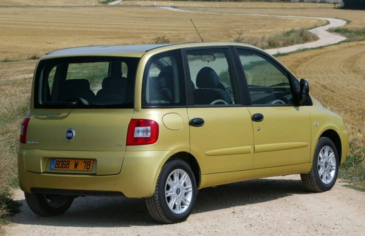 Минивэн Fiat Multipla после рестайлинга, 2004–2010