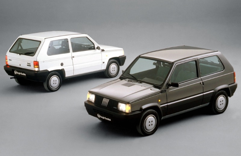 Хэтчбек Fiat Panda первого поколения после рестайлинга