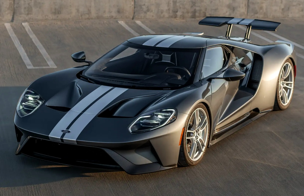 Купе Ford GT
