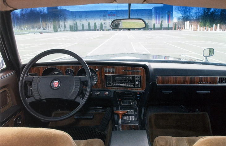 Интерьер седана ГАЗ-14 «Чайка», 1977–1988