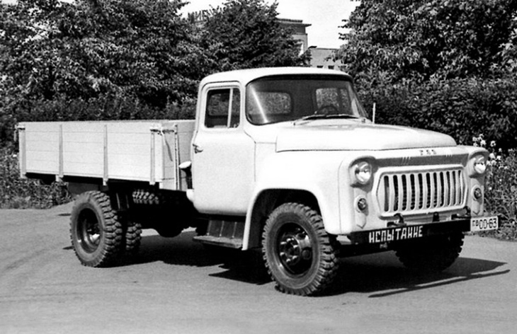 Прототип грузовика ГАЗ-56 второй серии