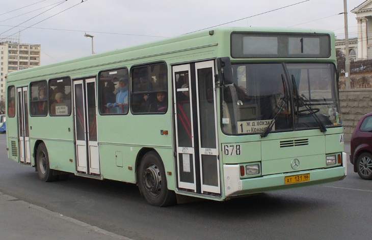 Автобус ГолАЗ-АКА-5225