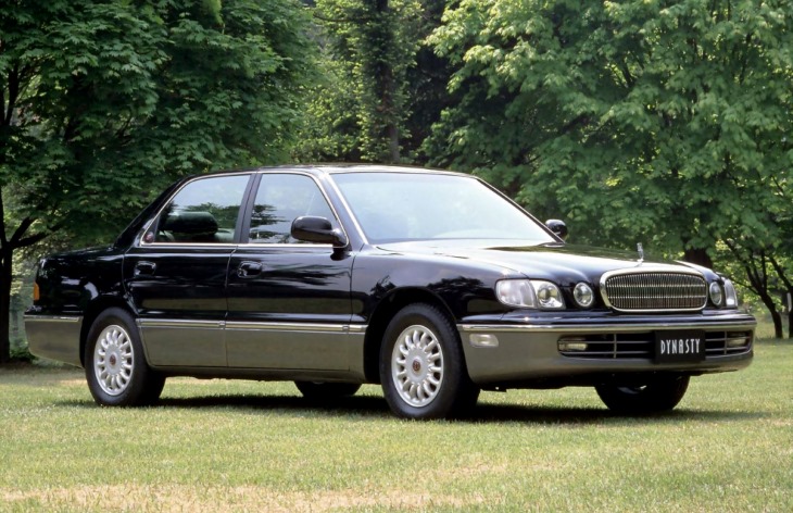 Седан Hyundai Dynasty, 1996–2005