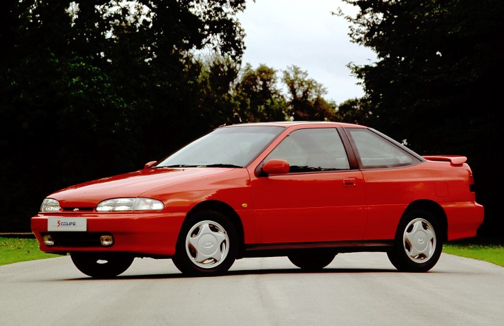 Купе Hyundai S Coupe после рестайлинга, 1993­-1995
