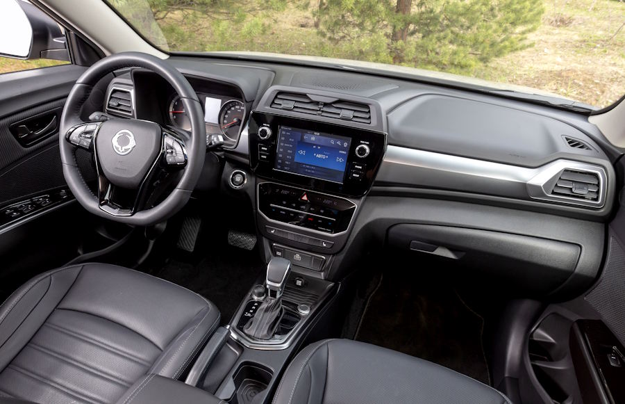 ����� ���������� KGM Tivoli
