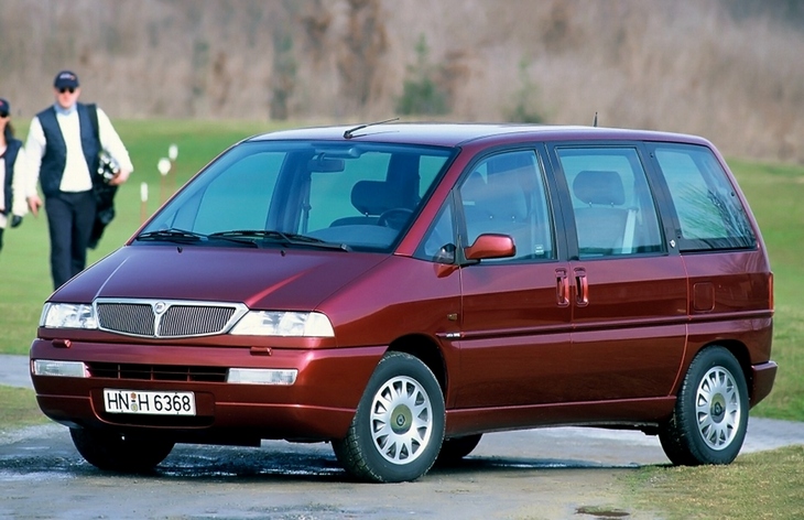 Минивэн Lancia Zeta, 1994–2002