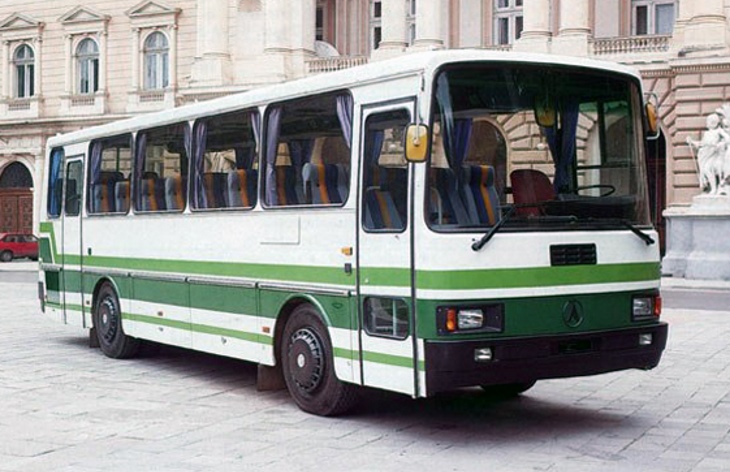 Автобус ЛАЗ-4207, 1990–2001