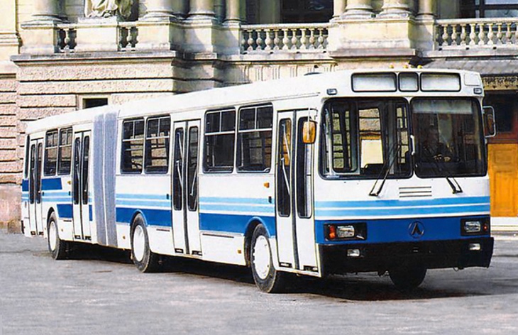 Автобус ЛАЗ-6205