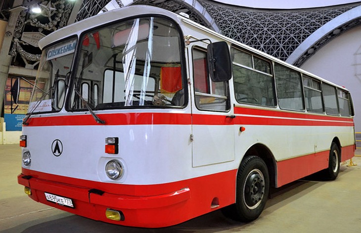 Автобус ЛАЗ-695 «Львiв», 1956-2006