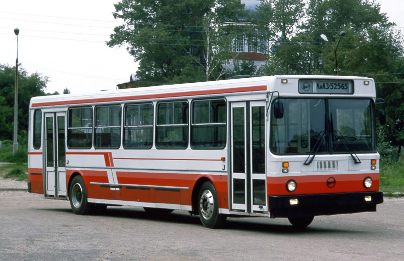 Пригородный автобус ЛиАЗ-52565