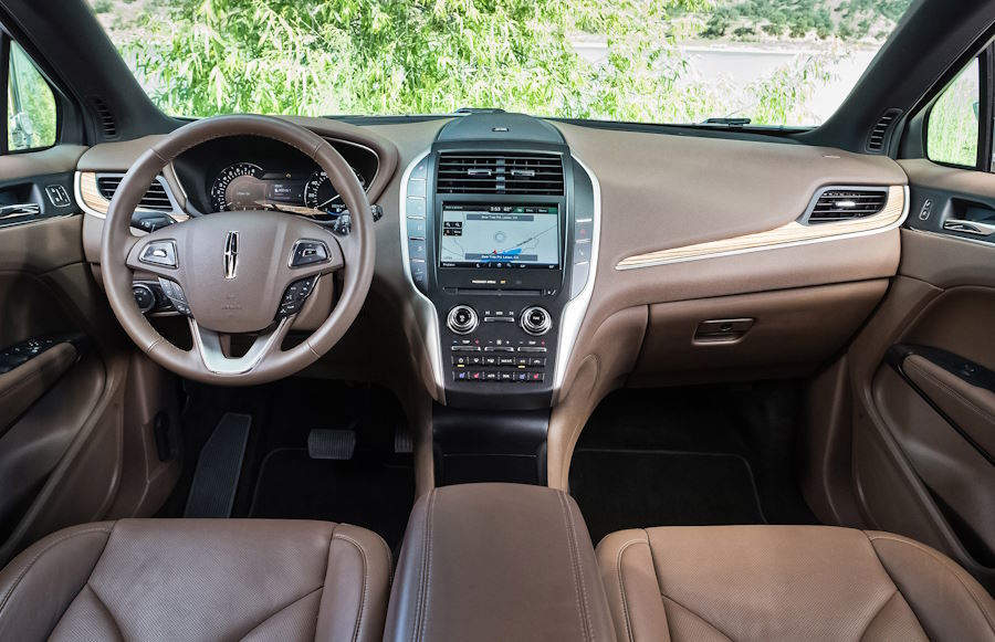 ����� ���������� Lincoln MKC