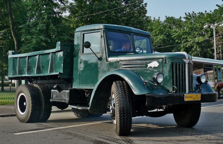 Самосвал МАЗ-205, 1947–1965