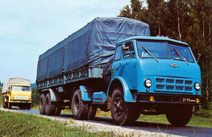 Грзуовой автомобиль МАЗ-504В