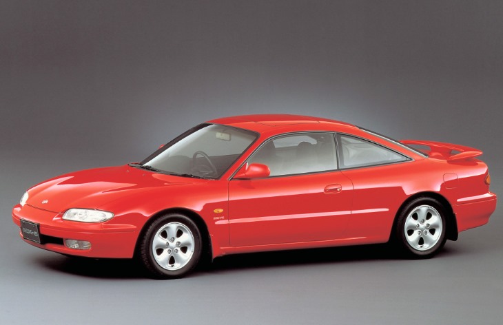 Купе Mazda MX-6 второго поколения, 1992–1997