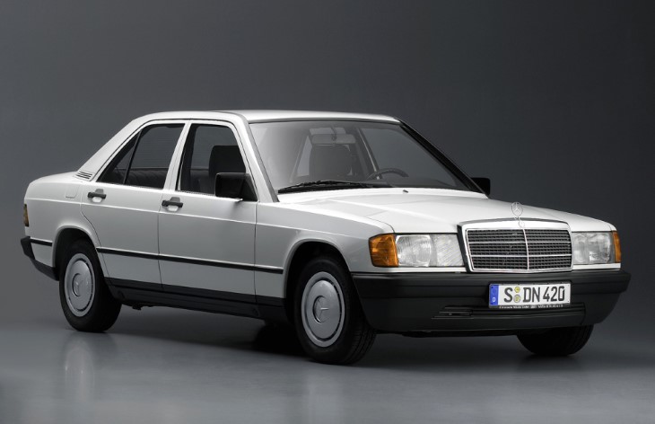 Седан Mercedes-Benz 190, 1982­-1993