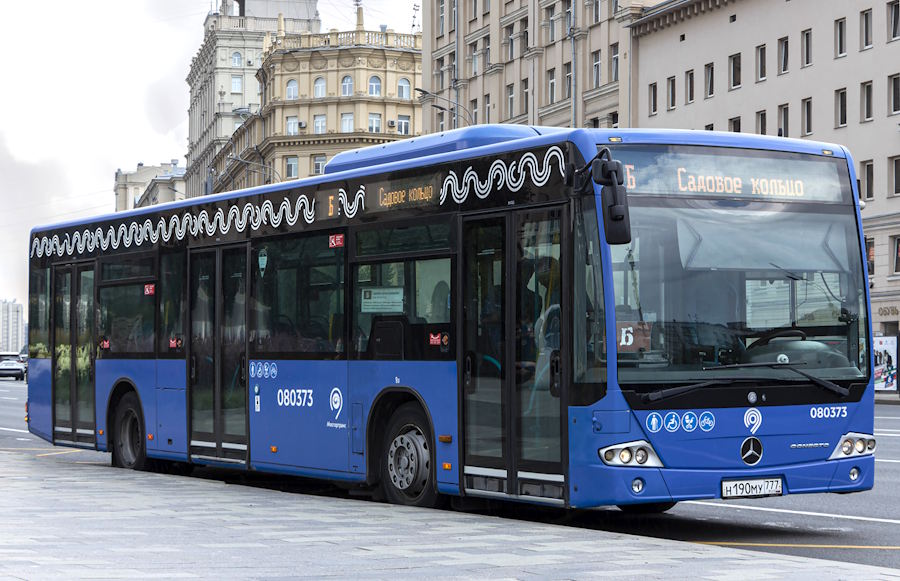 Автобус Mercedes-Benz Conecto в Москве