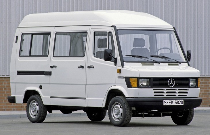 Микроавтобус Mercedes-Benz T1, 1977–1985