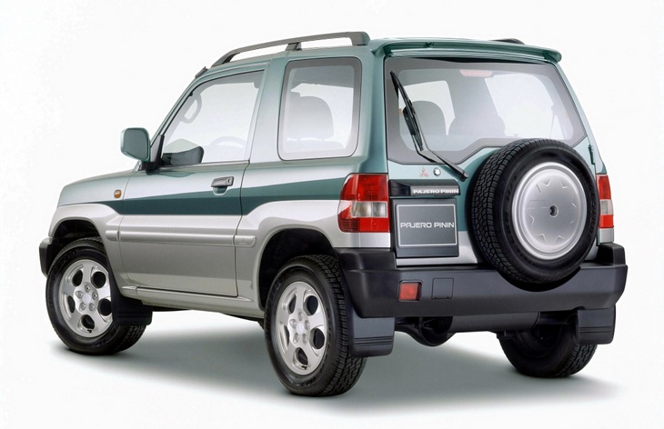Трехдверный внедорожник Mitsubishi Pajero Pinin, 1998–2006