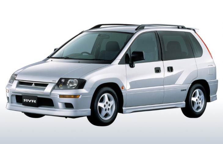 Компактвэн Mitsubishi RVR второго поколения, 1997­-2002
