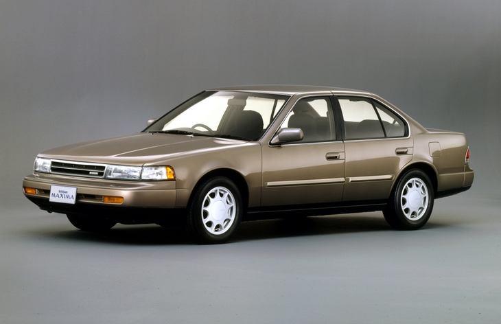 Седан Nissan Maxima третьего поколения, 1988–1994