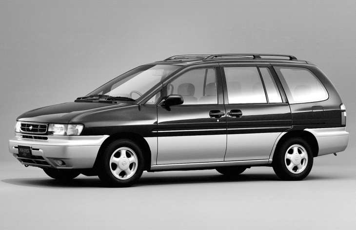 Минивэн Nissan Prairie Joy второго поколения (M11), 1995–1998