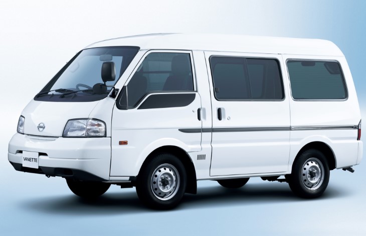 Микроавтобус Nissan Vanette