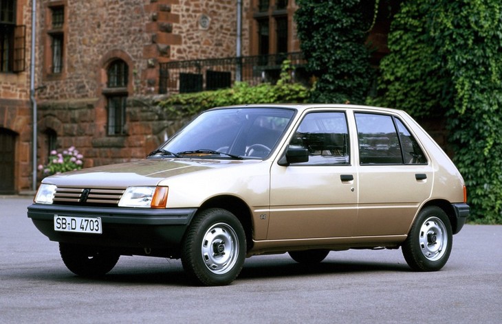 Пятидверный хэтчбек Peugeot 205, 1983–1999