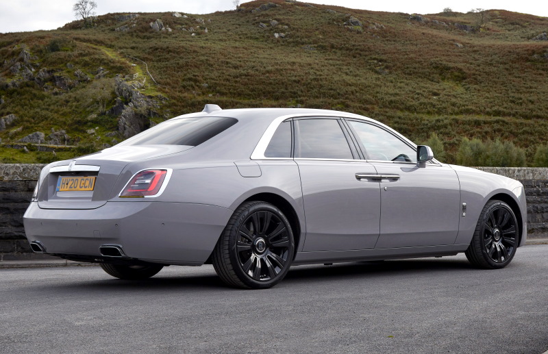 Седан Rolls-Royce Ghost
