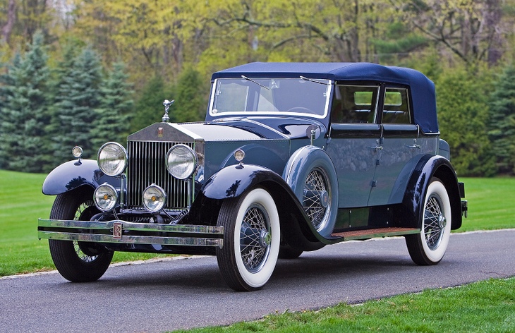 Автомобиль Rolls-Royce Phantom первое поколения