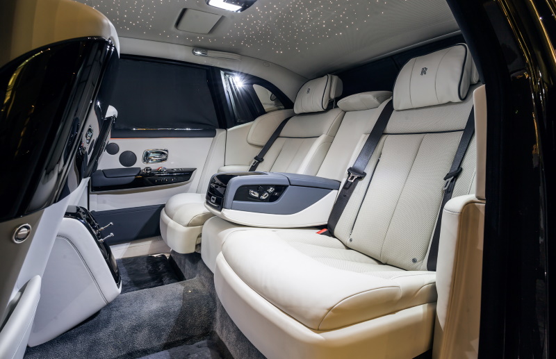 Интерьер седана Rolls-Royce Phantom